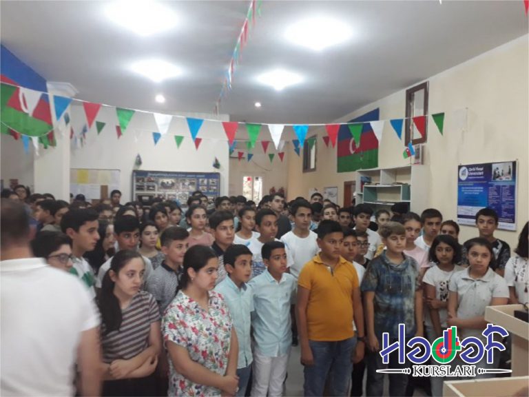 Hədəf Kurslarında Bakının Qurtuluş Günü qeyd edildi