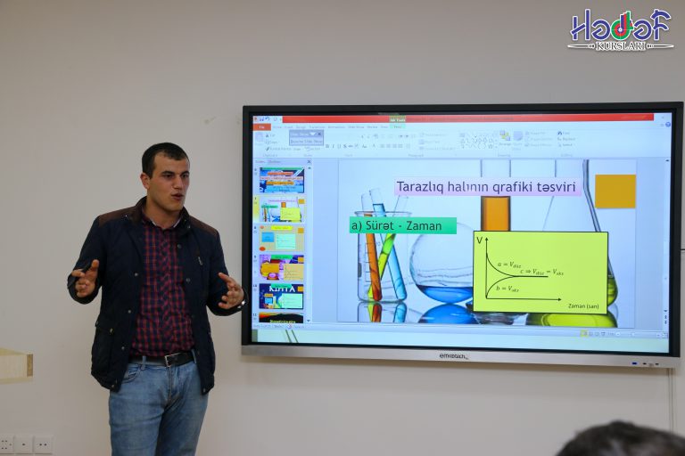 Hədəf Kurslarında kimya fənni üzrə seminar keçirilib