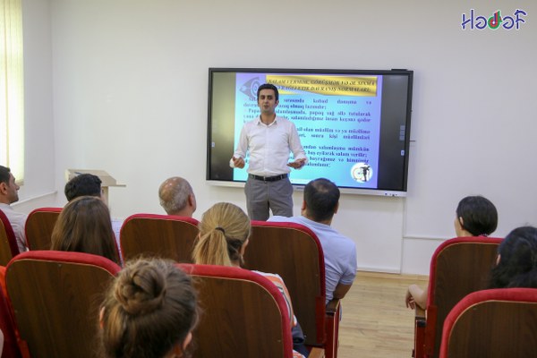 Hədəf Kurslarında müəllimlərin X  Pedaqoji seminarı keçirilib